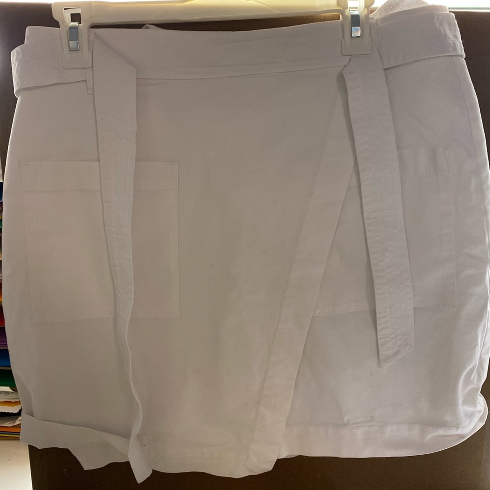 NWT LOFT skirt